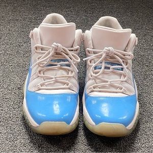 University Blue air Jordan 11s Size 7
